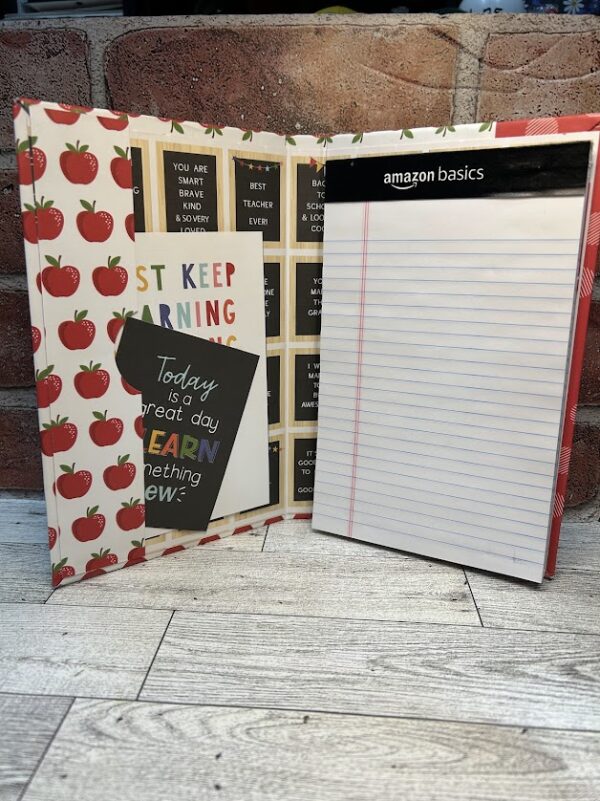 School-Themed Junior Legal Pad Holder (Apple) - Image 2